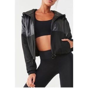 Forever 21 Black Hooded Windbreaker (M) 🆕